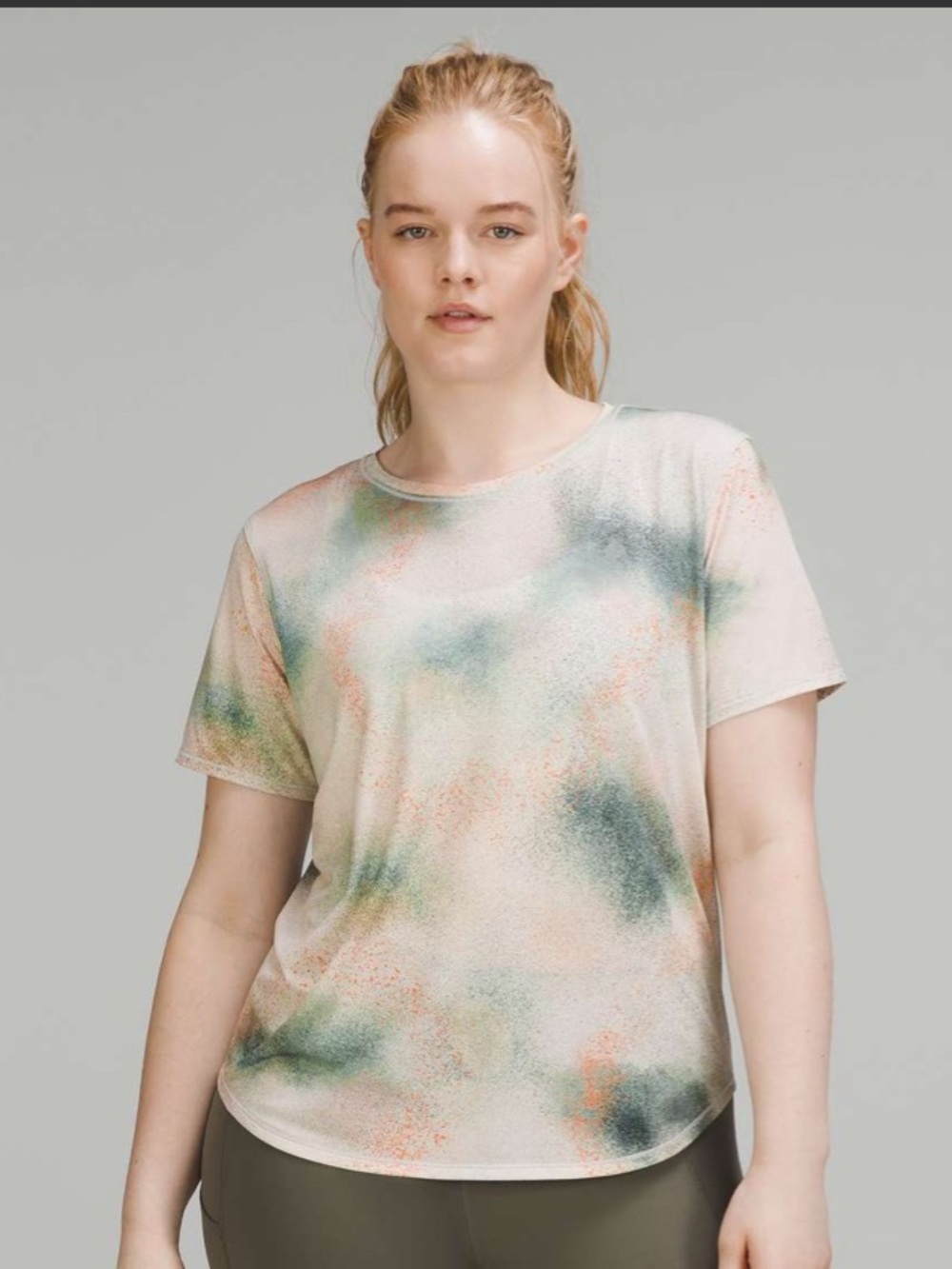 🤍 Lululemon High Neck Running and Training T-Shirt Spray Camo Silver Blue Multi